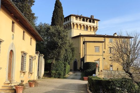 italian luxury real estate market countryside